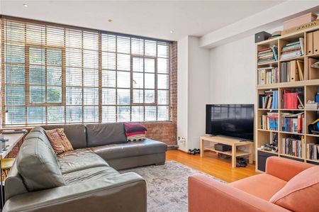 St. John Street, London, EC1V 4LY - Photo 2