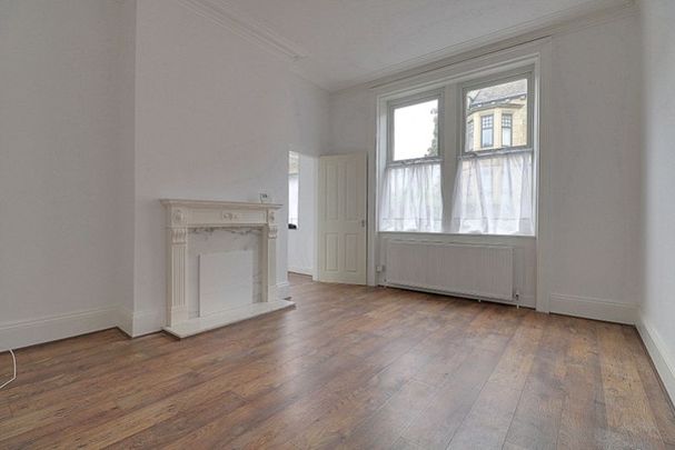 3 Bedroom - Photo 1