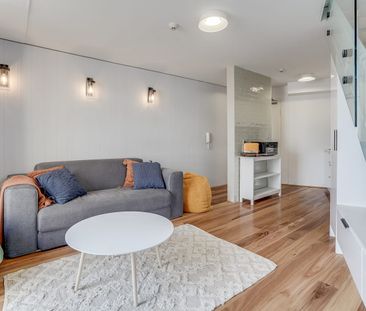 FULLY RENOVATED LOFT APARTMENT | Furnished - Photo 2