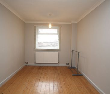 3 Bedroom Maisonette, Chester - Photo 5