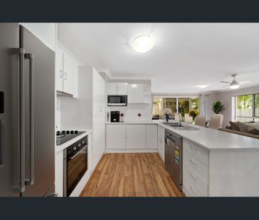 3 De Marce Court, Springfield Lakes, Qld 4300 - Photo 3