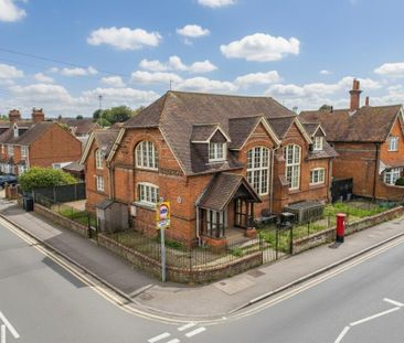 4 bedroom terraced house to rent - Photo 6