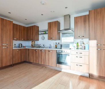 2 bedroom flat to rent - Photo 4