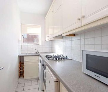 Oslo Court, Prince Albert Road, St John's Wood, London, NW8 - Photo 4