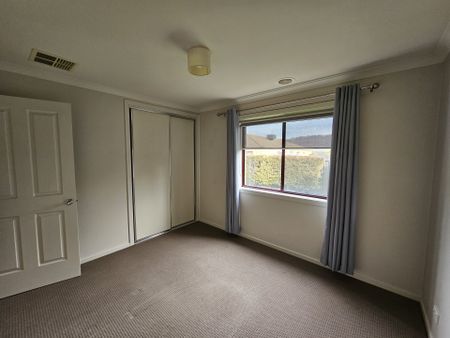 10 Lysterfield Lane - Photo 4