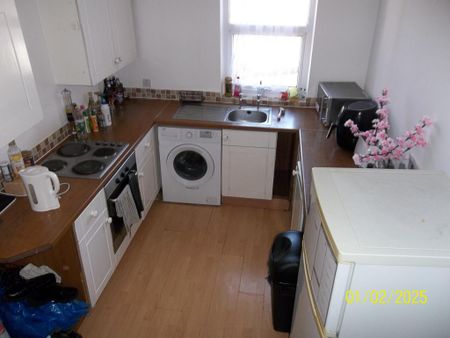 1 bedroom flat to rent - Photo 5