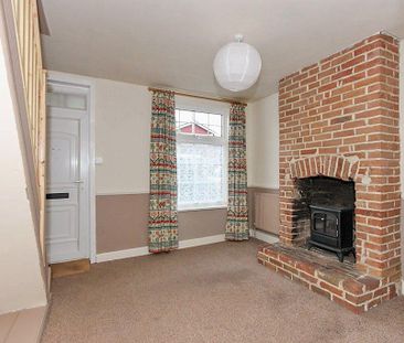 2 bedroom terraced house to rent - Photo 1