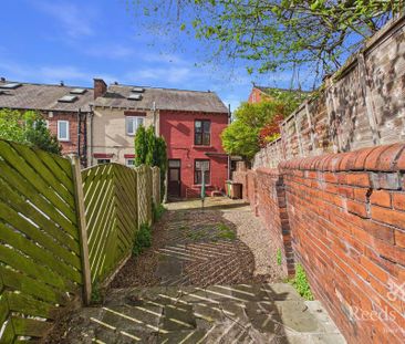 2 bedroom terraced house to rent - Photo 1