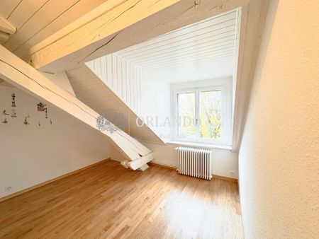 Reprise de bail Bel appartement de 5 pièces en attique avec poutres apparentes - Photo 4