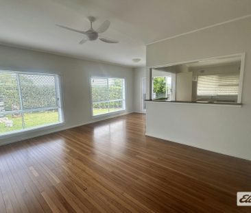 Light and airy 3 bedda, Walk to Hospital. - Photo 1