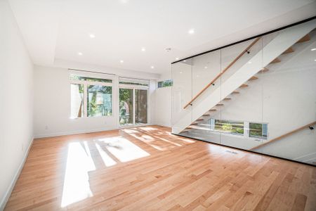 For Lease - 90 HAMILTON Avenue Unit# B, Tunneys Pasture and Ottawa West, Ontario - Photo 3