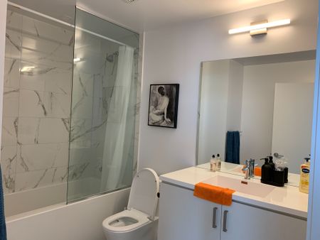 For Lease - 38 Honeycrisp Crescent Unit# 715, Vaughan, Ontario - Photo 4