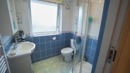 4 Bedroom House To Rent in Winton - £1,900 pcm Tenancy Info - Photo 2