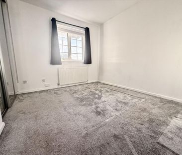 2 bedroom semi-detached house to rent - Photo 2