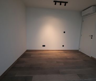 Gerenoveerd duplex-appartement (2de en 3de verdieping) met terras (... - Foto 1