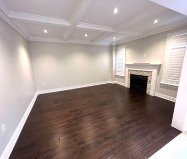 For Lease - 2293 Crestmont Drive, Oakville, Ontario - Photo 1