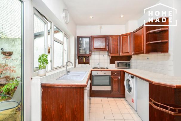 3 bedroom terraced house to rent - Photo 1