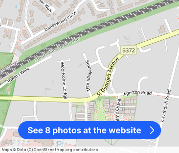 Stoneleigh Park, Weybridge - Photo 1