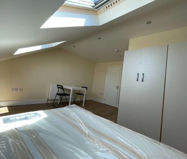 Room in a Shared House, Westdown Road, E15 - Photo 2