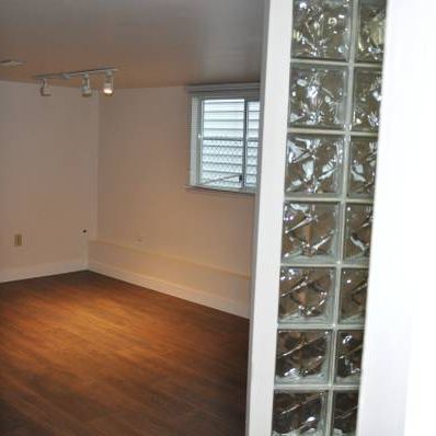 2 Bedroom - Main St. and King Edward Ave - Photo 1