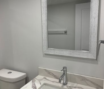 For Lease - 4105 Channing Crescent Unit# Basement, Oakville, Ontario - Photo 3