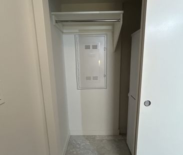 1 Bedroom - Photo 5