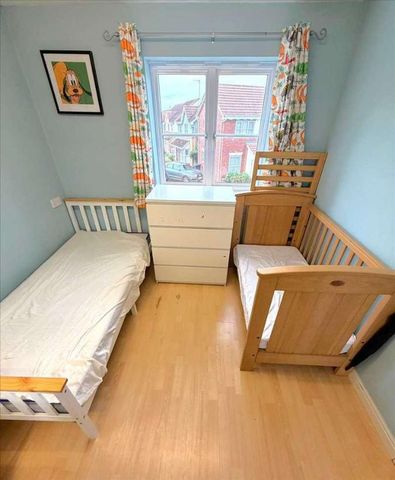 Longmeade, Gravesend, DA12 - Photo 5