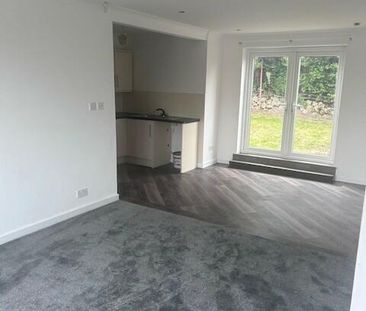 2 bedroom semi-detached house to rent - Photo 1