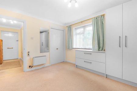 Shoppenhangers Road - Photo 3