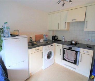 Studio to rent - Photo 4