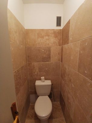 Appartement Aix En Provence - 73.94 m2, - Photo 1