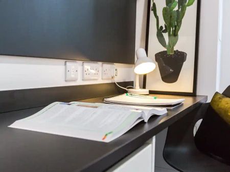 4 Bed Cluster En-suite - Photo 5