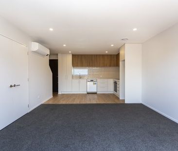 Brand new two bedroom townhouse! - Photo 1