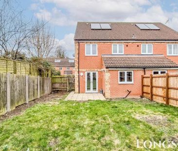 3 bedroom semi-detached house to rent - Photo 4