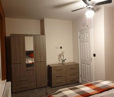 7 bedroom house share to rent - Photo 4