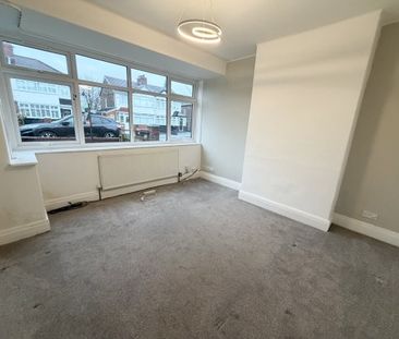 Coronation Road, St Helens, WA10 6BE - Photo 2