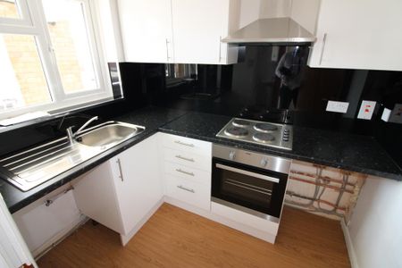 1 bedroom apartment to rent - Photo 3