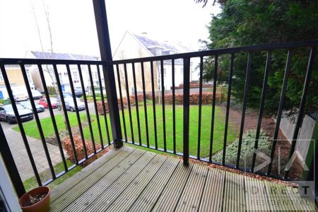 2 bedroom flat to rent - Photo 4