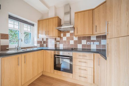 Berkeley Avenue, Reading, RG1 6JE - Photo 5