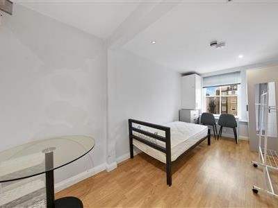 Courtfield Gardens, SW5 - Photo 3