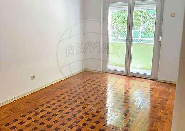 Apartamento T2 em Setúbal