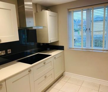 Sargent Square, Broadway, WR12 - Photo 3