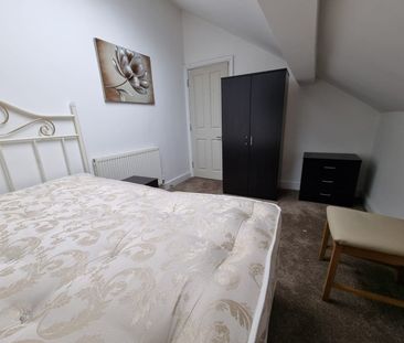 Room in a Shared House, Deane Road, L7 - Photo 2