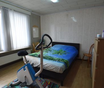 Charmante woning met magazijn – wordt volledig gerenoveerd opgeleverd - Photo 5