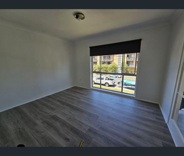 4/29 Thomas Drive, Surfers Paradise, Qld 4217 - Photo 5