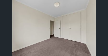 Neat and Tidy 2 Bedroom - Photo 4