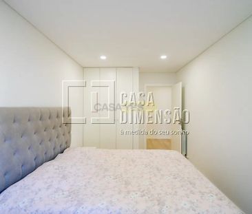 Apartment T2 in Algés, Linda-a-Velha e Cruz Quebrada-Dafundo, Oeiras - Photo 1