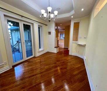 For Lease - 366 Winston Road, Oakville, Ontario - Photo 3
