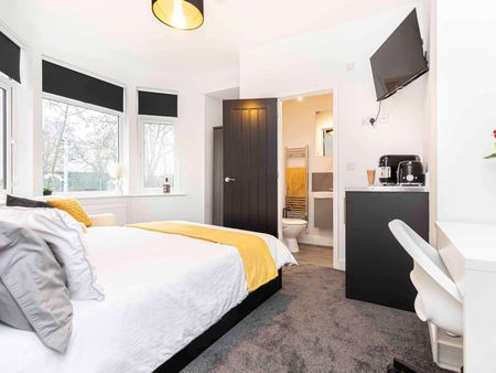 6 x Modern Double En-Suite Furnished Rooms - Photo 3