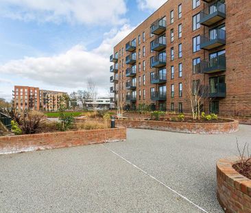 2 bedroom flat to rent - Photo 5